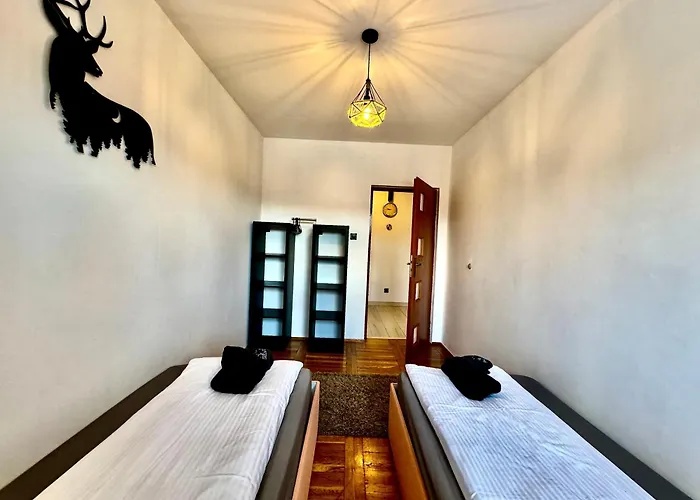 Monte Black Z Jacuzzi I Sauna Finska 度假居 Stronie Śląskie