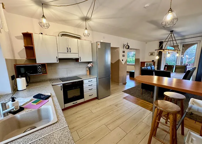 Monte Black Z Jacuzzi I Sauna Finska Stronie Śląskie